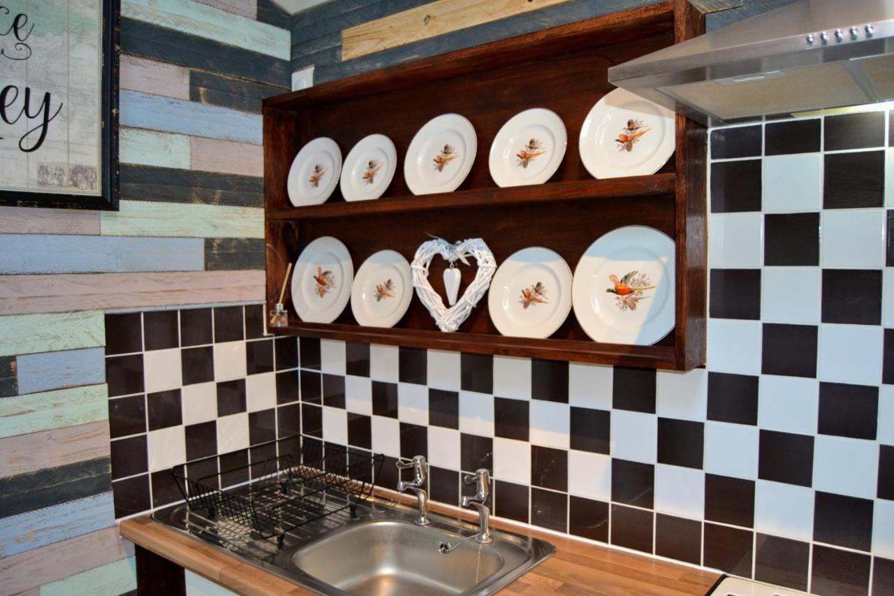 Arrowwood Self Catering Villa Кингтън Екстериор снимка