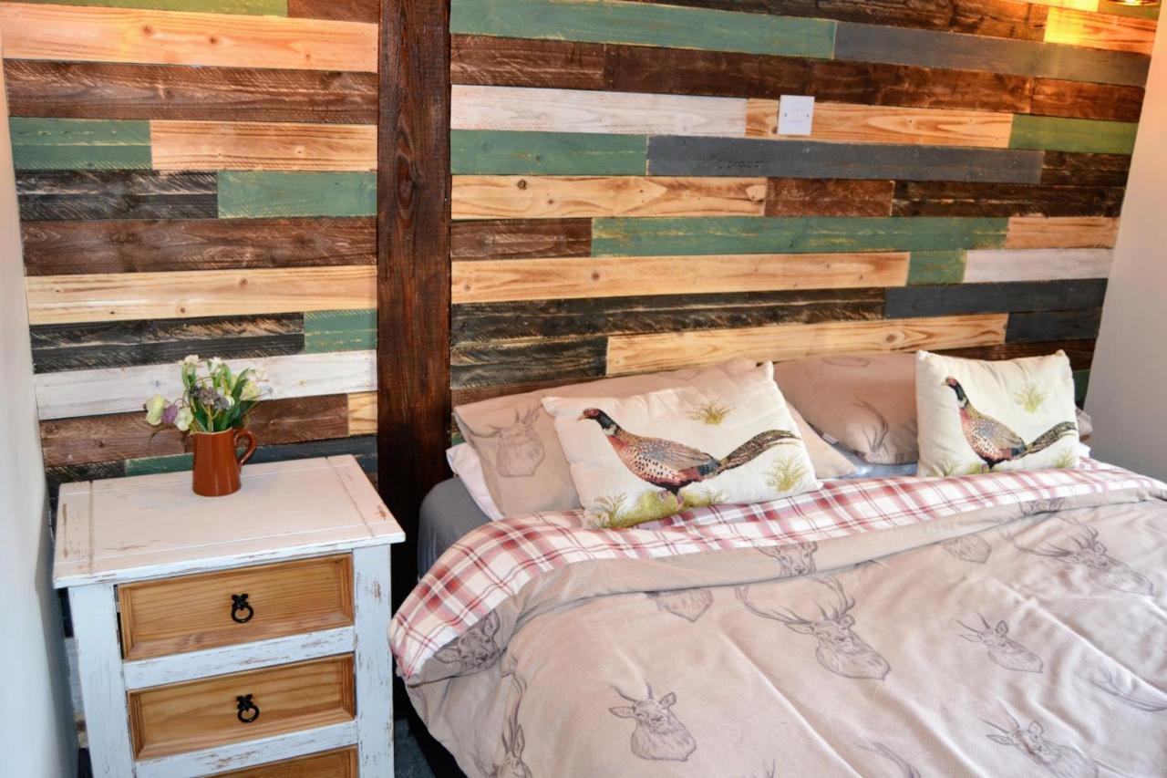 Arrowwood Self Catering Villa Кингтън Екстериор снимка